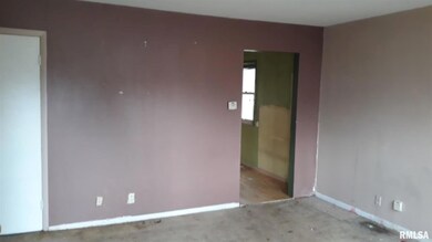 1314 N Hamilton St, Lincoln, IL 62656 - photo 6