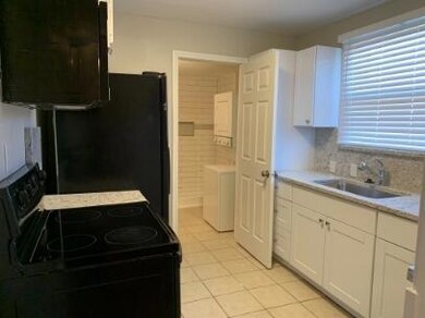 2324 16th St unit A, Lubbock, TX 79401 - photo 4