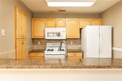 2014 River Heights Walk SE, Marietta, GA 30067 - photo 6