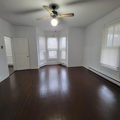 1st floor living room