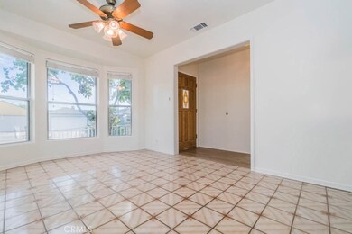 2559 Bomberry St, Lakewood, CA 90712 - photo 7