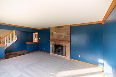 2063 Sandcrest -21