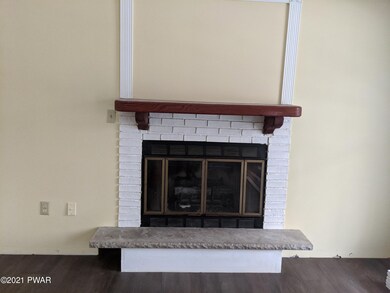 966 Goose Pond Rd, Lake Ariel, PA 18436 - photo 5