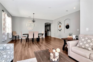 34441 Windknob Ct, Wesley Chapel, FL 33545 - photo 7