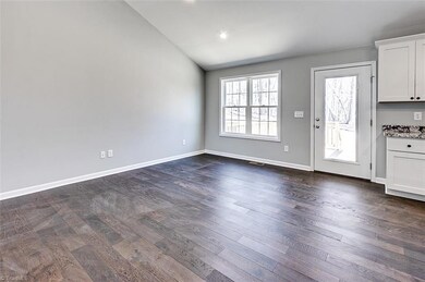 905 Mount Shepherd Rd, Asheboro, NC 27205 - photo 6