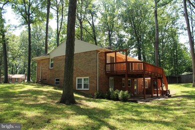 12408 Castner Ct, Fairfax, VA 22030 - photo 3