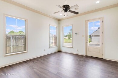 10-web-or-mls-115 Chimney Rock-5