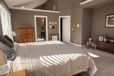 2624 Regency Ct, Naperville, IL 60565 - photo 5