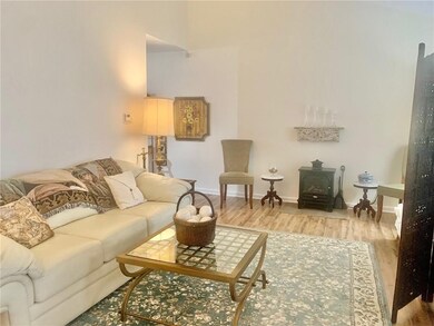 1116 Northfield Ln unit 11, Anderson, IN 46011 - photo 3