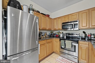 4550 Strutfield Ln unit 2115, Alexandria, VA 22311 - photo 4