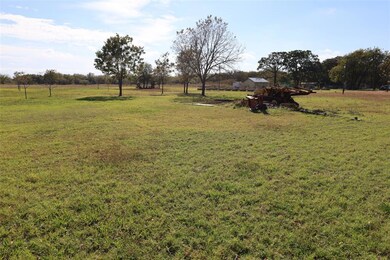 1229 Farm To Market 3048, Cleburne, TX 76031 - photo 6