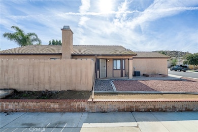 27776 Hillpointe Dr, Sun City, CA 92585 - photo 6