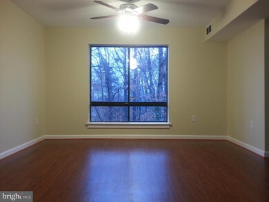 8403 Greenbelt Rd unit 2, Greenbelt, MD 20770 - photo 2
