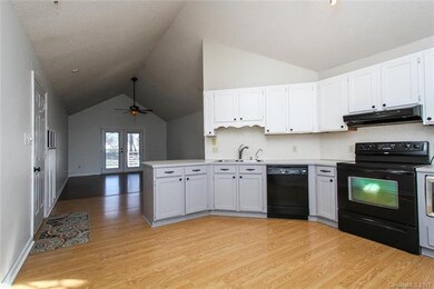 178 Doe Trail Ln, Statesville, NC 28625 - photo 7