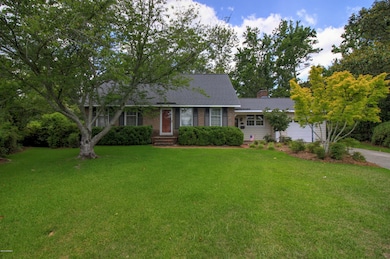 900 Daniel Dr, Jacksonville, NC 28540 - photo 2