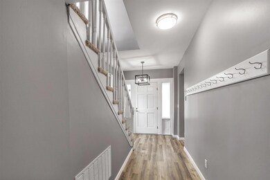 07-1357-Maple-St-WindowStill-Real-Estate