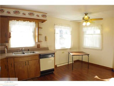 3347 Snowglen Ln, Lansing, MI 48917 - photo 7