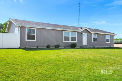 620 Tower Ln, Caldwell, ID 83607 - photo 2