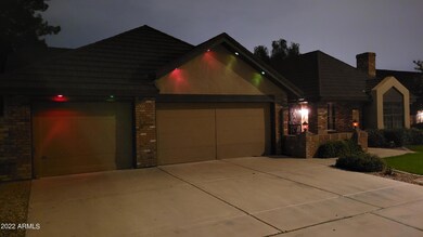 ExteriorNight(2)