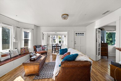 Charming Unit A