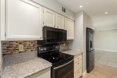 17631 N 102nd Dr, Sun City, AZ 85373 - photo 2