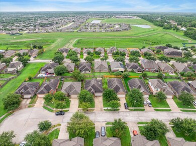 Aerial View of Bay Colony Pointe Weste