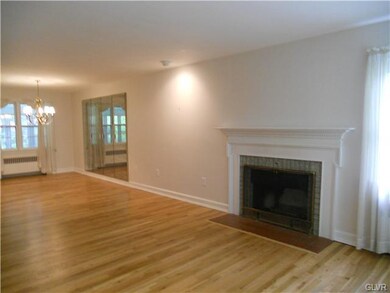 1021 N 30th St unit 1029, Allentown, PA 18104 - photo 2