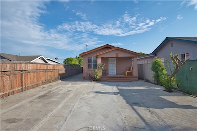 850 W 132nd St, Compton, CA 90222 - photo 2