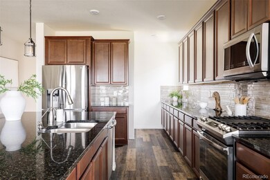 8094 S Kewaunee St, Aurora, CO 80016 - photo 5