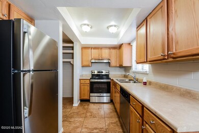 7627 E 42nd St, Tucson, AZ 85730 - photo 5