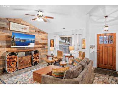 635 Valley Vista St, Sutherlin, OR 97479 - photo 5