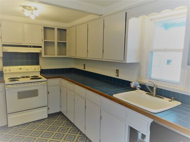 59 Hooper St, Keene, NH 03431 - photo 5