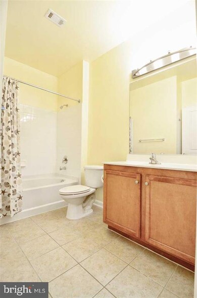 Halstead at The Metro unit 125, Fairfax, VA 22031 - photo 4