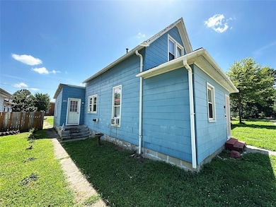 124 W 3rd Ave, Garnett, KS 66032 - photo 5