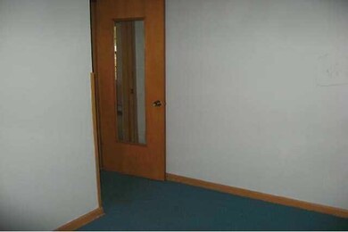 2744 E Douglas Ave, Des Moines, IA 50317 - photo 4