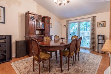 7 Meghan Dr unit U22, Nashua, NH 03063 - photo 5