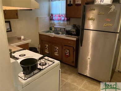 1126 E 53rd St, Savannah, GA 31404 - photo 4