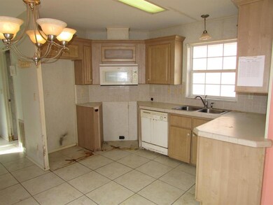 Kitchen and dining area