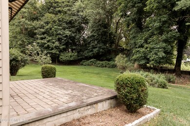 320 Strawberry Hill Ave unit 35, Stamford, CT 06902 - photo 5