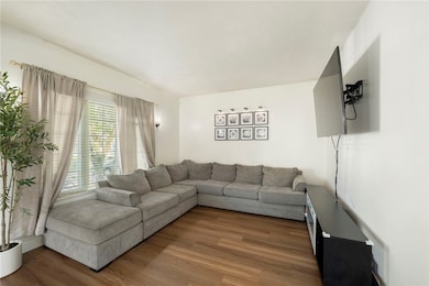 41 Arch St, Pawtucket, RI 02860 - photo 5