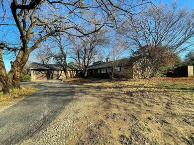 124 Eastwood Terrace Dr, Denison, TX 75020 - photo 3