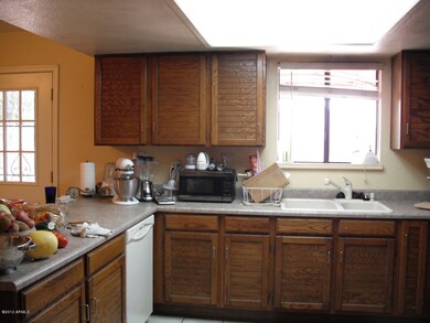 Kitchen 2