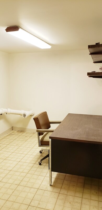 118 N Randall Rd, Aurora, IL 60506 - photo 7