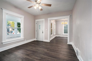 131 E 6th St, Mishawaka, IN 46544 - photo 5