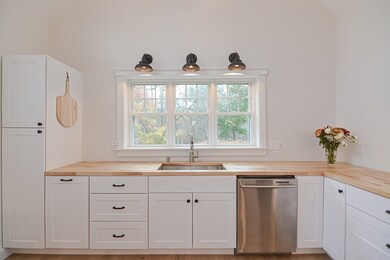 23 Brook St, Kingston, MA 02364 - photo 3