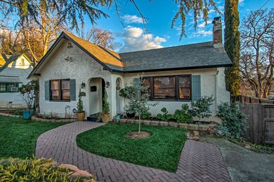 2149 Shasta St, Redding, CA 96001 - photo 2