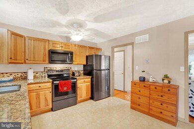 4 Trout Ln, Stewartstown, PA 17363 - photo 6