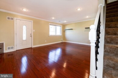 6803 Forest Terrace, Hyattsville, MD 20785 - photo 5