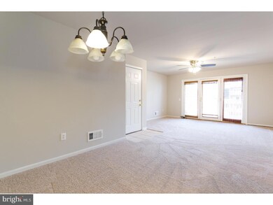 1503 Waters Edge Dr unit 1503, Newark, DE 19702 - photo 3