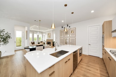 9144 Besos Ln, Houston, TX 77051 - photo 3